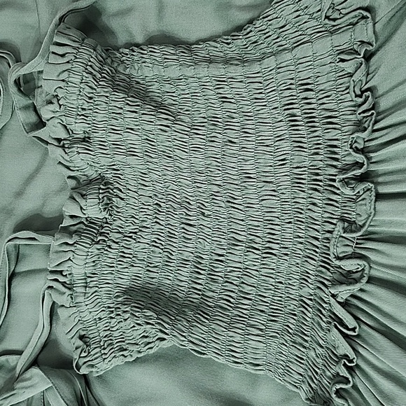 Ladies GREEN FULL LENGTH DRESS SIZE SMALL - Picture 8 of 8